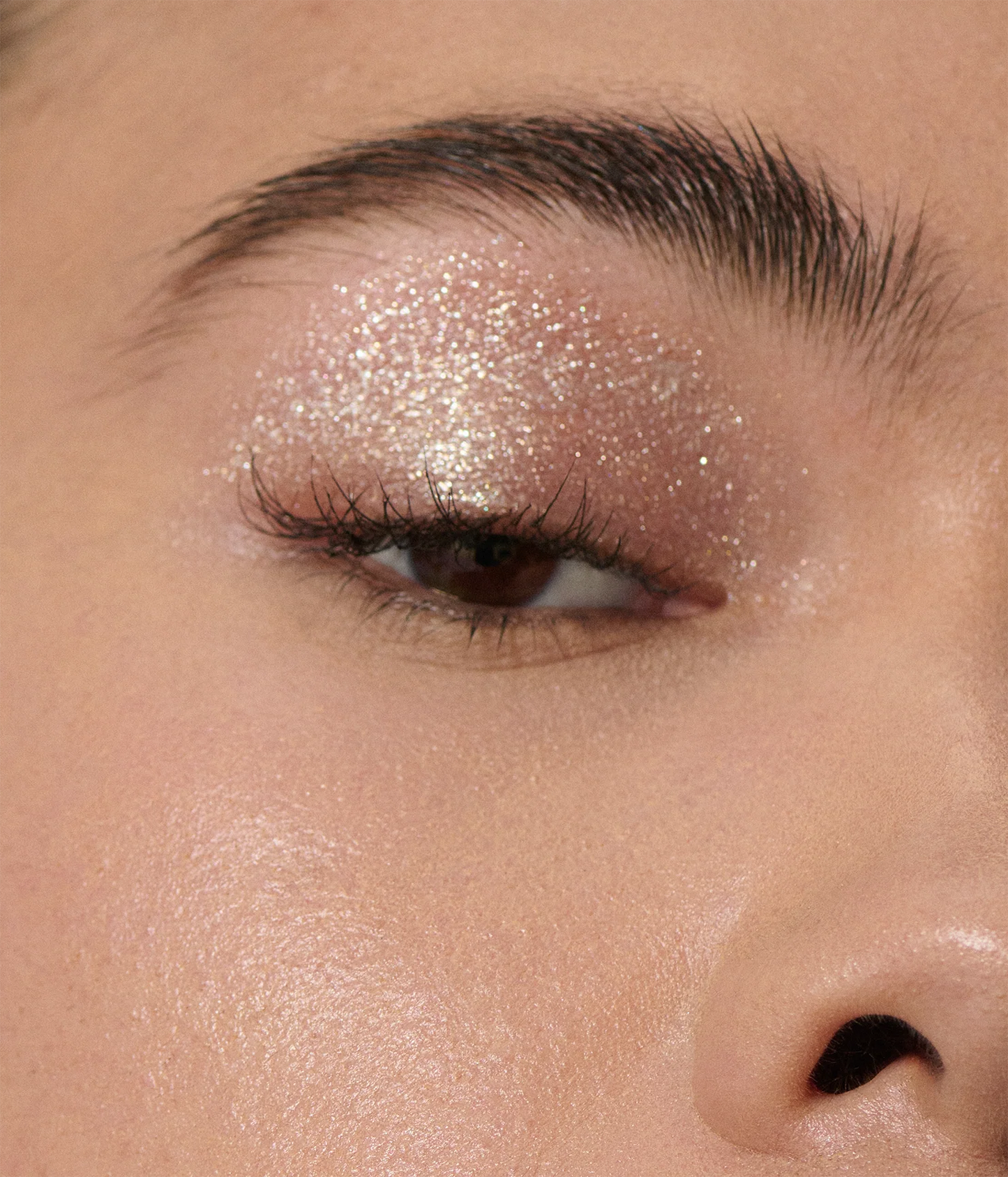 starlet lustrous liquid eyeshadow