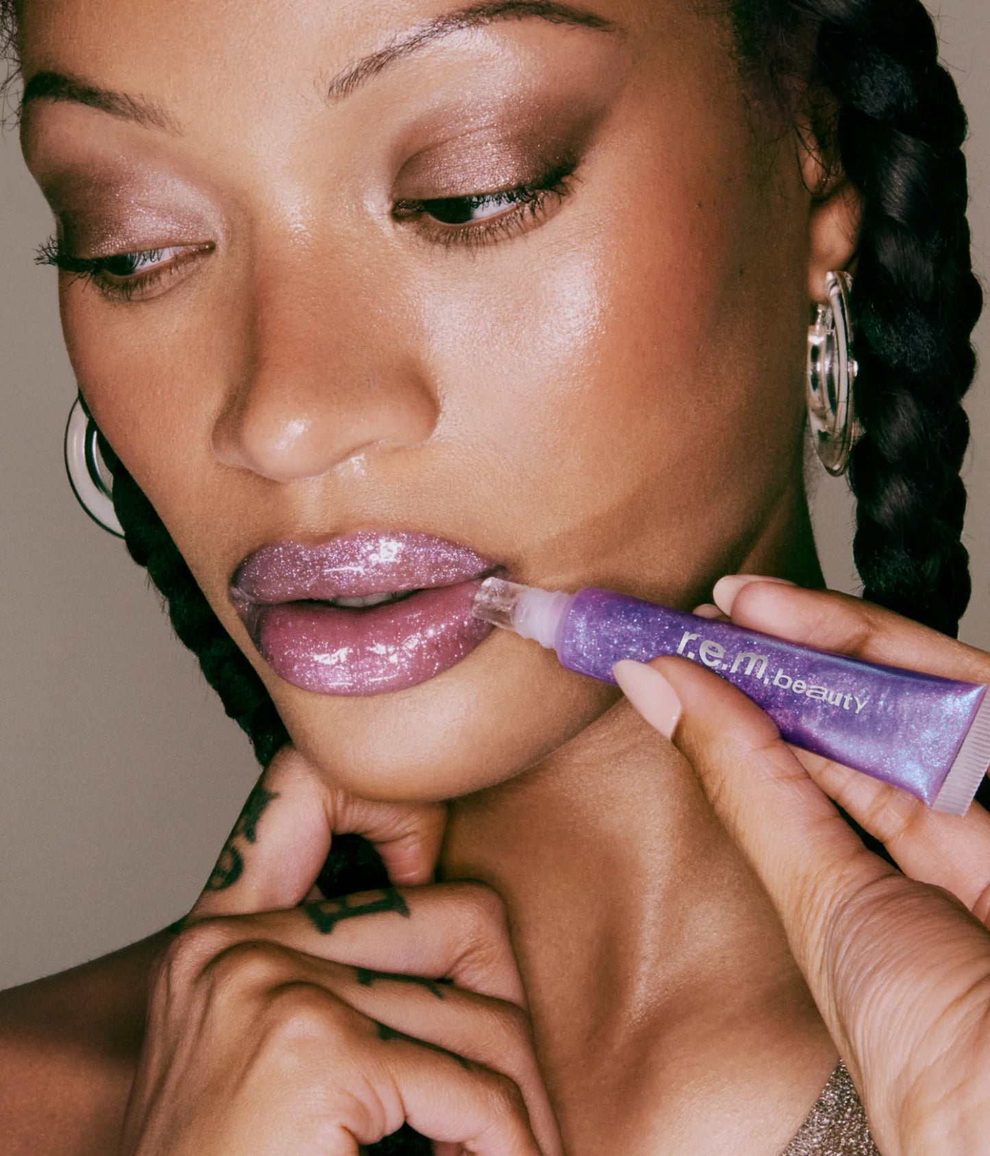 plumping lip gloss