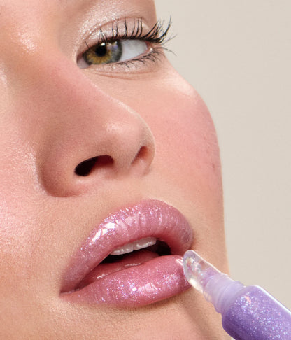 plumping lip gloss