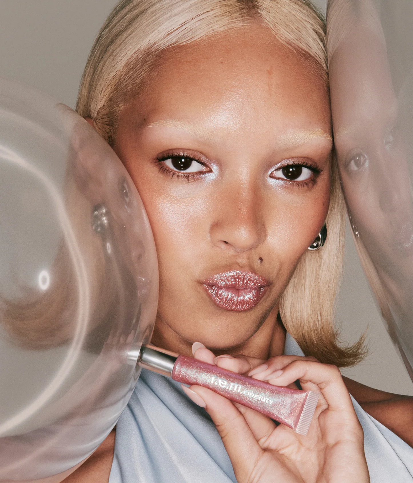 plumping lip gloss